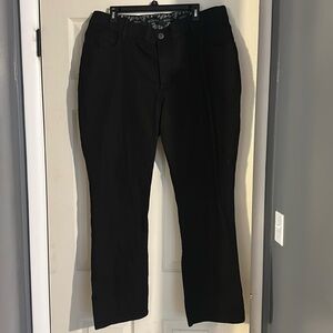 Like new Riders by Lee 20W black jean mid rise bootcut